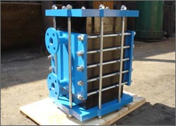 compact graphite heat exchanger